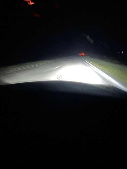 W124 продам фара