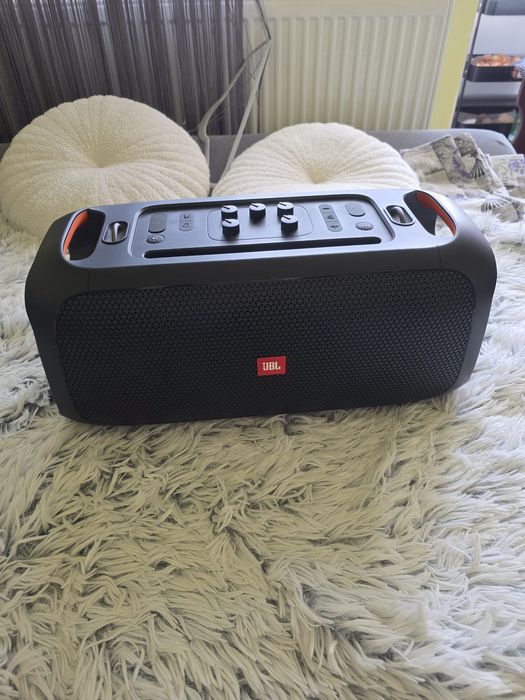 Boxa JBL impecabila portabila cu Karaoke