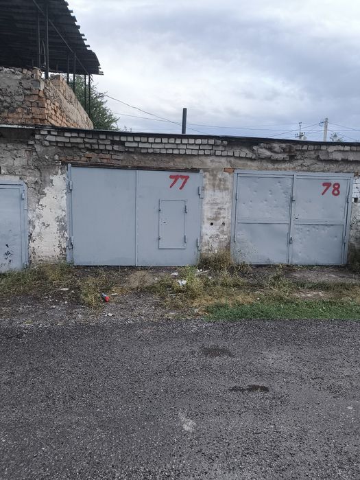 Продам гараж с погребом.