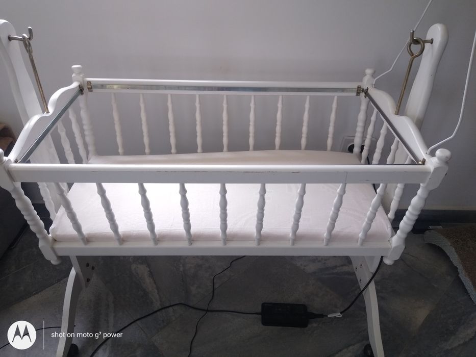 Бебешка люлка/кошара/легло Hauck