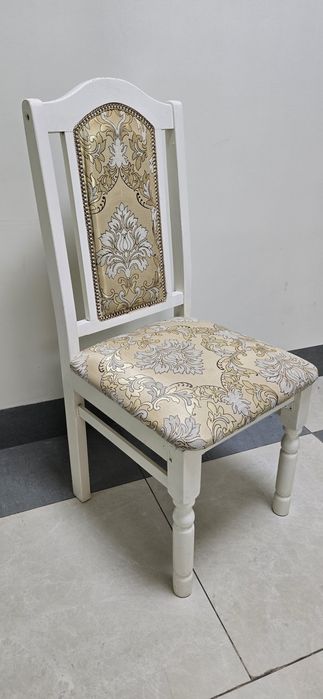 Стулья в хорошем состоянии