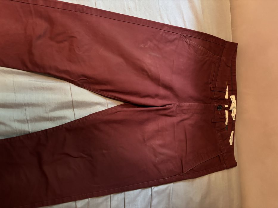 Панталон цвят бордо, използван