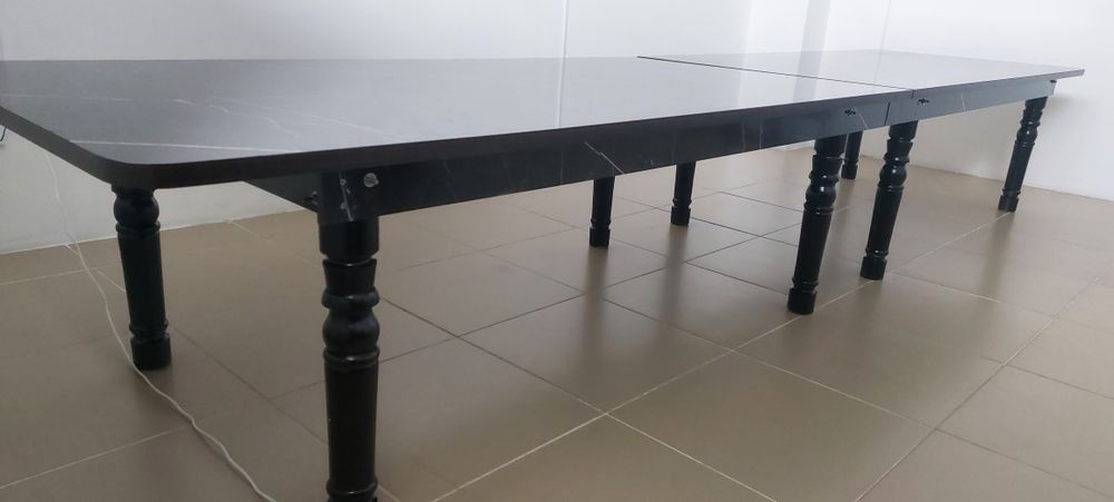 Срочно продается стол