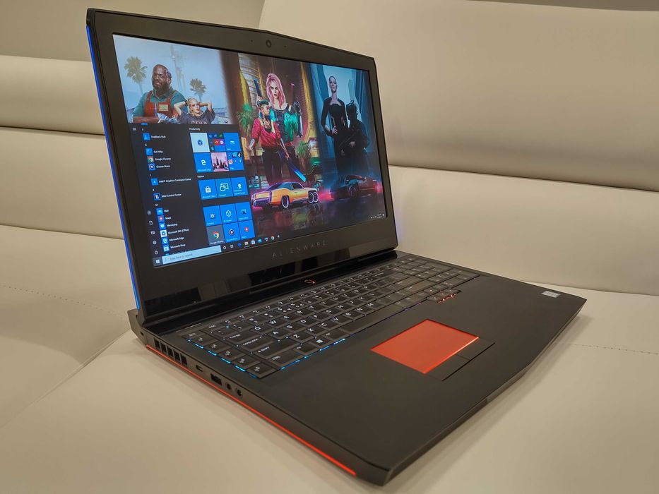 Laptop alienware ,intel core i9- ,video 8 GTX , ram 32 gb, 17,3 inch