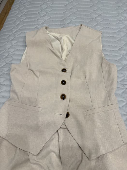 Сет- панталон и елек в размер “S”