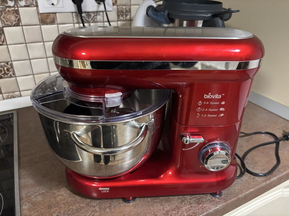 Mixer cu bol Biovita