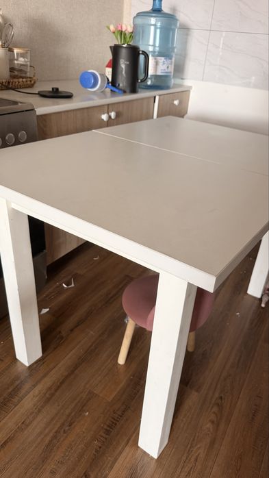 Стол кухонный/обеденный
