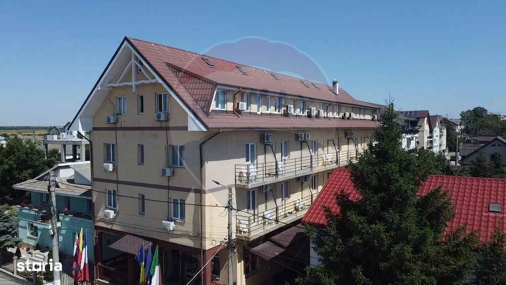 Hotel / Pensiune cu 43 camere de vânzare în Costinesti