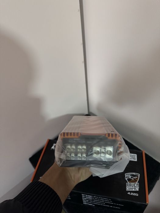 4.220w DL audio raven compact
