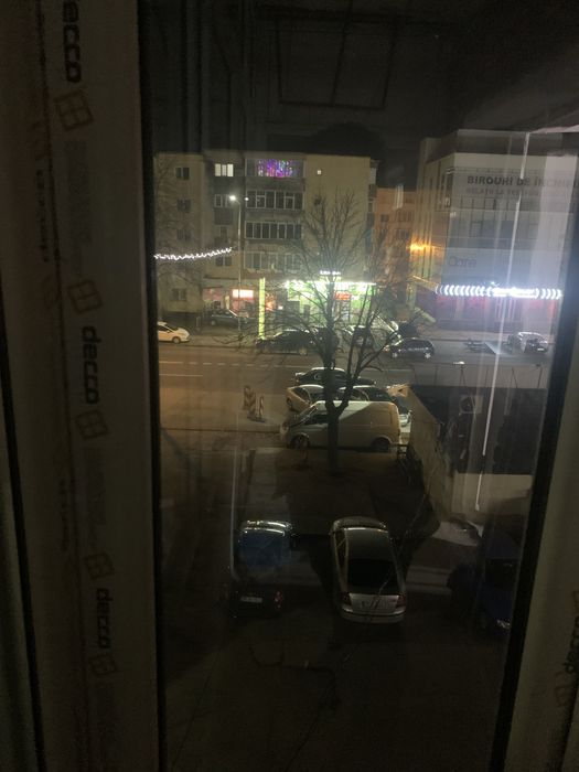 Apartament 2 camere de vanzare statie 1 mai