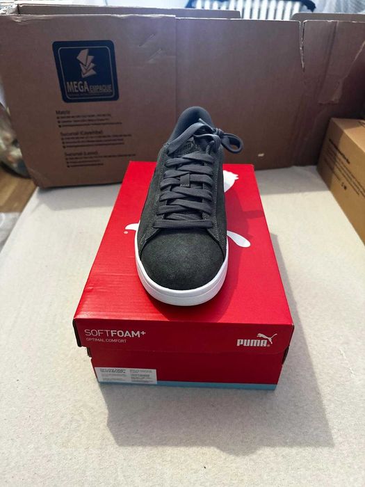 Puma Smash V2 black/white, marimea 42 nou, la cutie