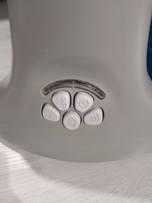 Продам шезлонг детский