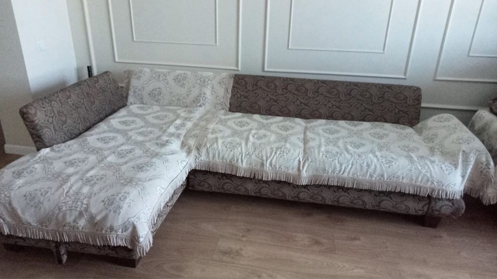 Срочно продам Белорусский диван!!!