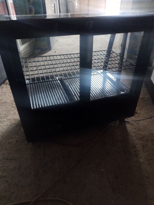 Настолна хладилна витрина GGM Gastro