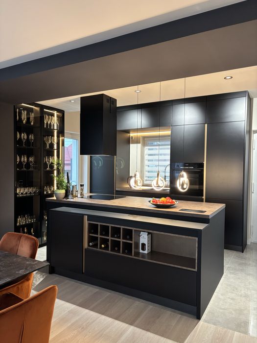 Casă modernă, complet mobilată și utilată, gata de mutat