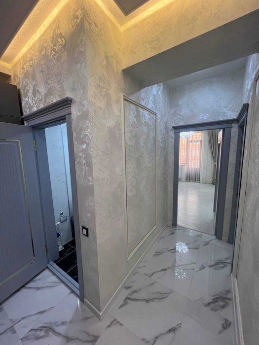 Продаётся люкс 2-комнатная новостройка с лифтом 5-этаж Вокзал УзГазоил