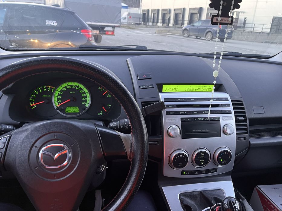 Vand masina  MAZDA 5