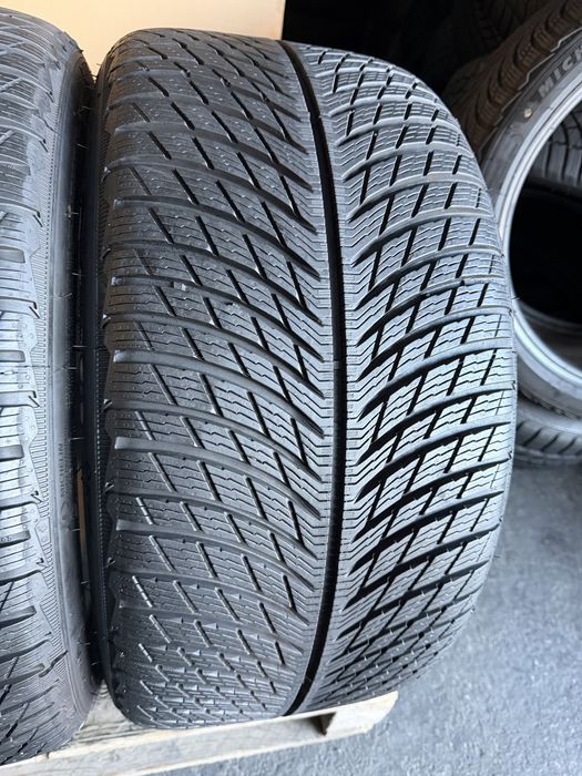 2 anvelope iarna 275/35/19 Michelin profil NOU dot 2023!