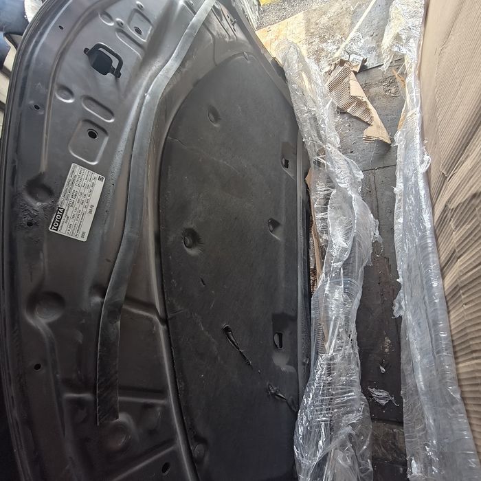 капот toyota camry 50