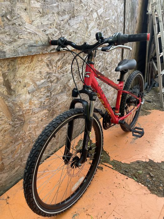 Bicicleta carrera blast frane pe disc roti 24” cadru aluminiu