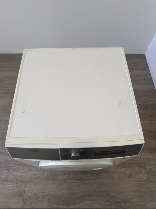 Сушилня AEG Lavatherm Protex Plus Термопомпа