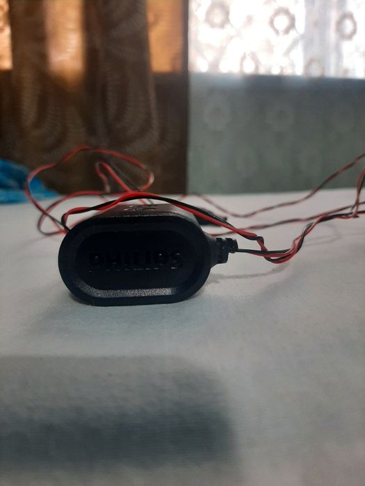 Продам Электробритву PHILIPS