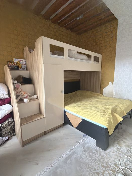 Кровать двухярусная