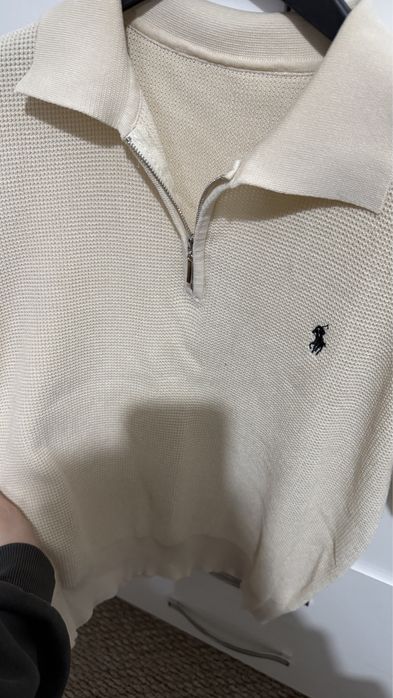 Поло на полузамок