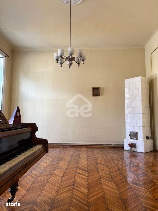 Apartament Ultracentral 3 camere 106 mp