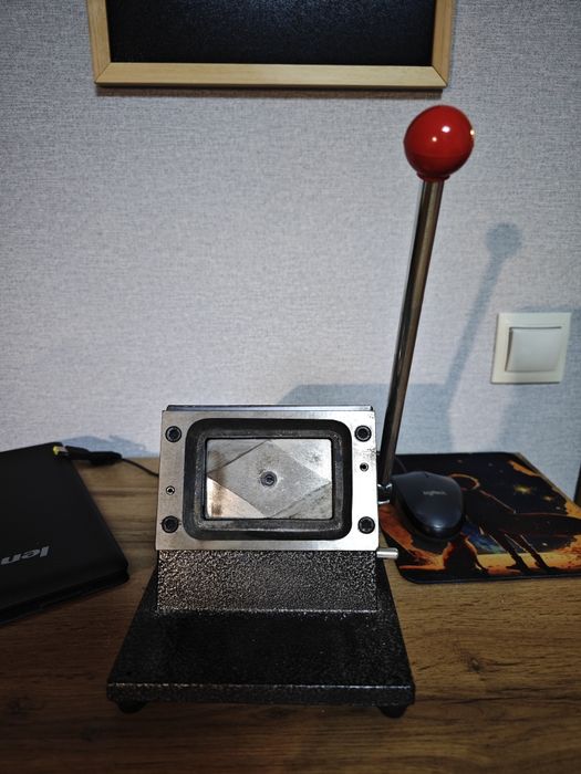 Резак для визиток