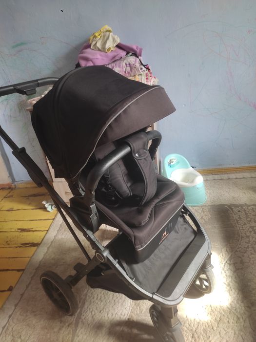 Продам коляску Ининг Беби Т60