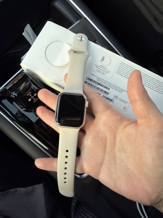 Продам часы apple watch