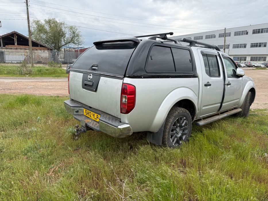 На части Nissan Navara 3.0 dci автоматик 2012