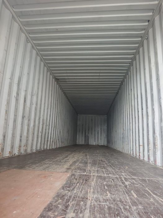 Продам контейнеры 20-40жд