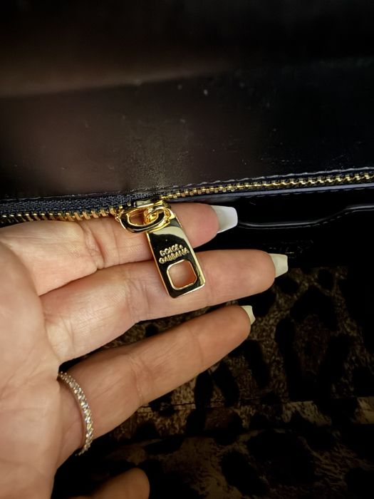 Dolce&Gabbana Sicily лачена чанта