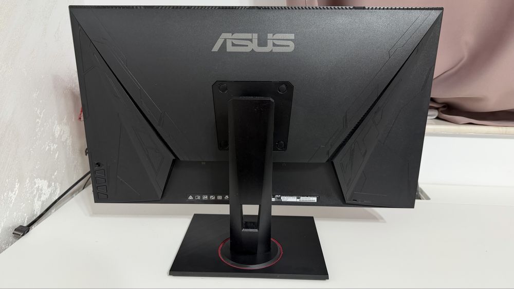 monitor ASUS gaming