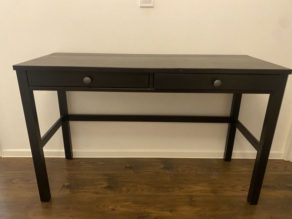 Бюро ИКЕА черно