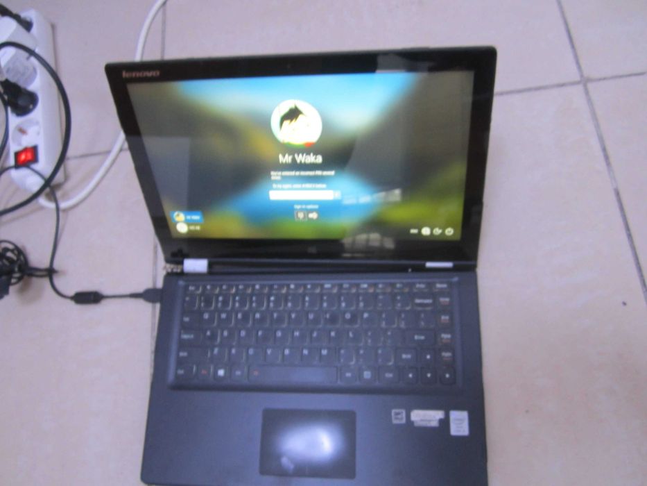 Lenovo IdealPad Yoga 13 i5