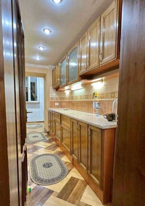 Шота- Руставели   3/2/5 кирпич  #77серия   Гостиница Россия