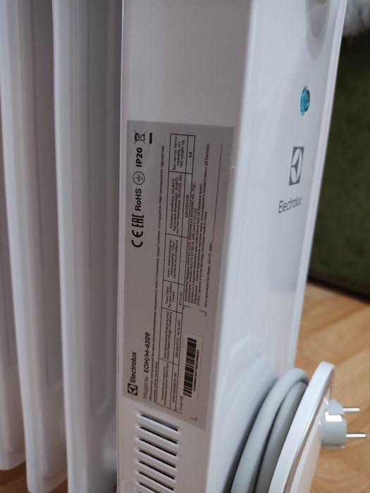 Обогреватель масляный Electrolux