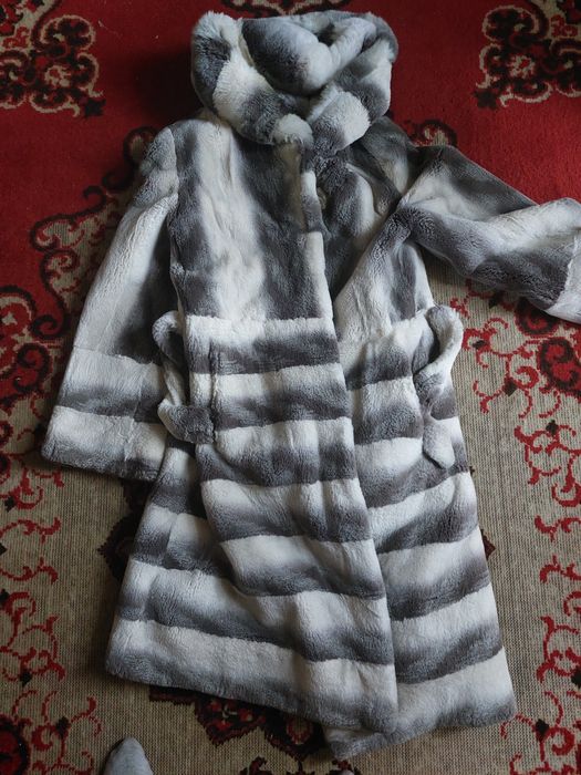 Продам натуральную шубу