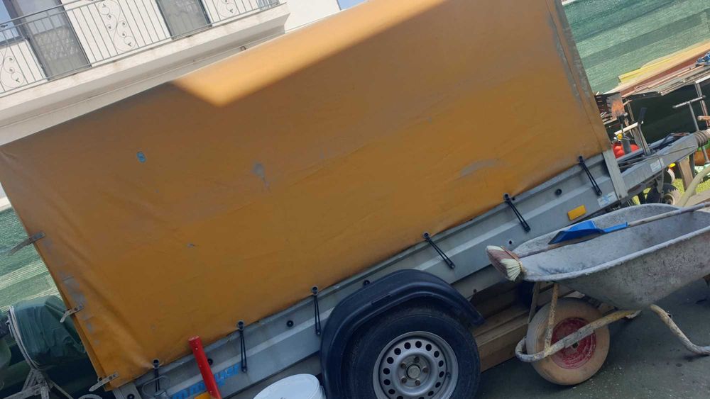 Remorca Mayer adusa din Germania