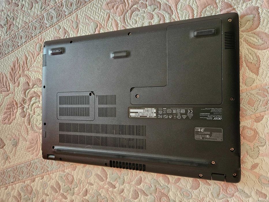 Acer Aspire 3  Core™ i3-7020U