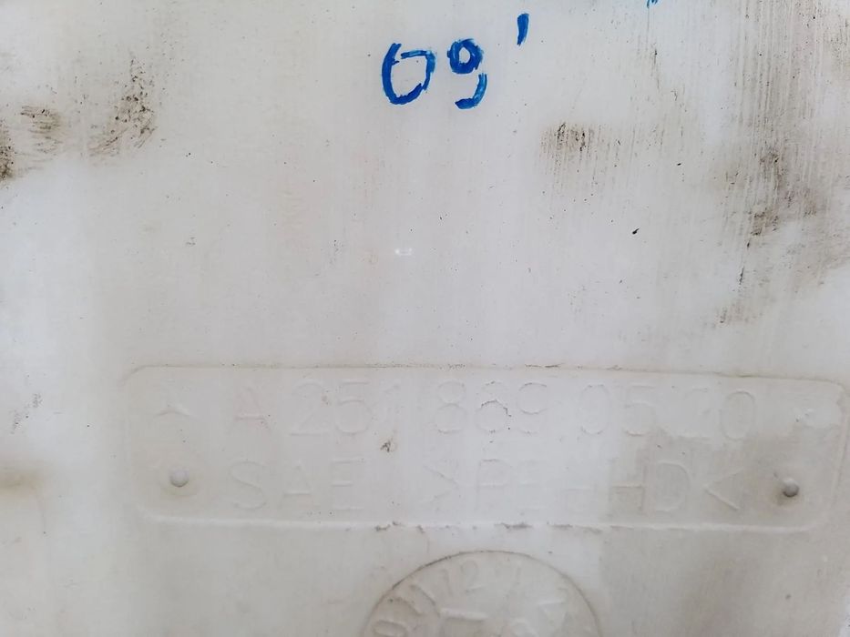 Vas lichid parbriz mercedes r class w251 a2518690520