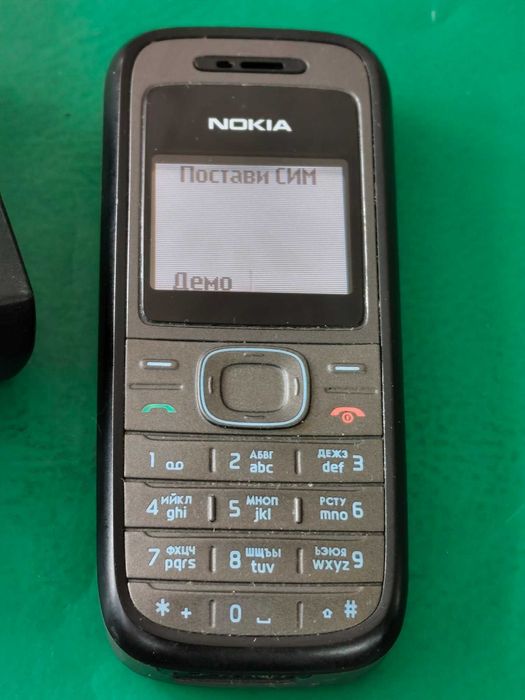 телефон nokia 1208