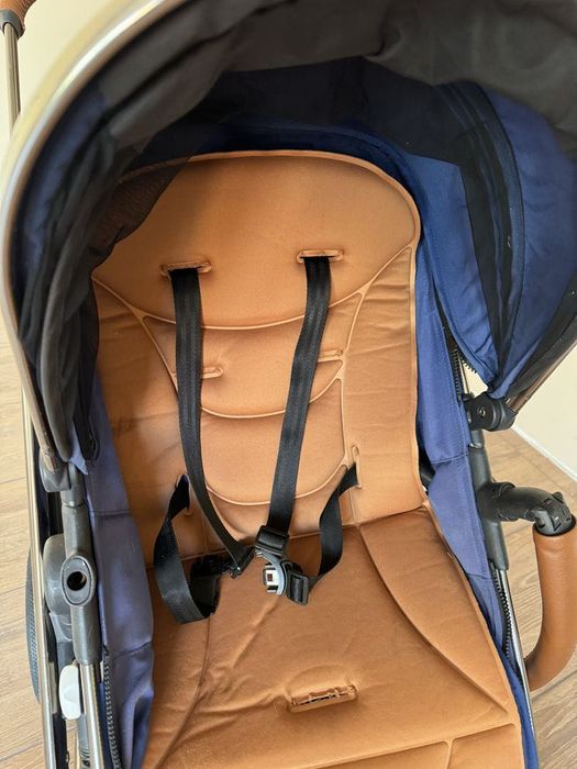 Бебешка количка Kikka Boo Divaina