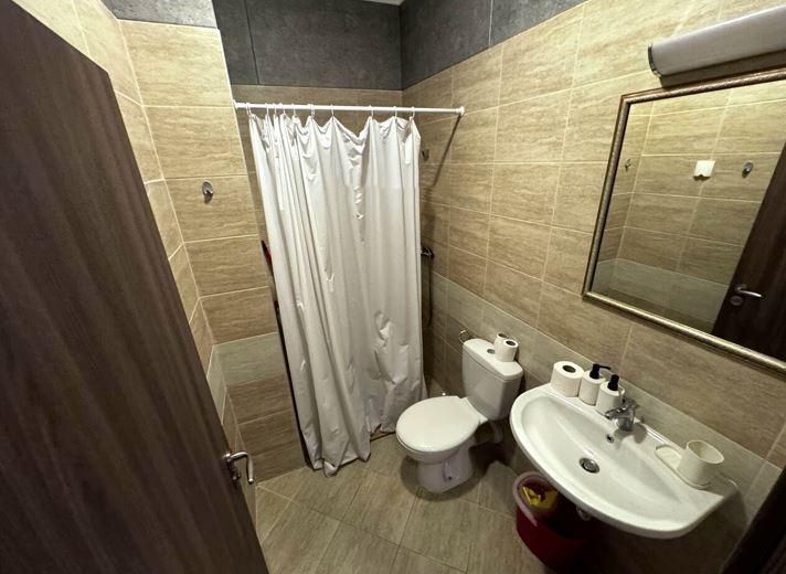 Дава се под наем Тристаен апартамент в Бургас, Зорница - 110 кв.м за 969 € - Снимка #5