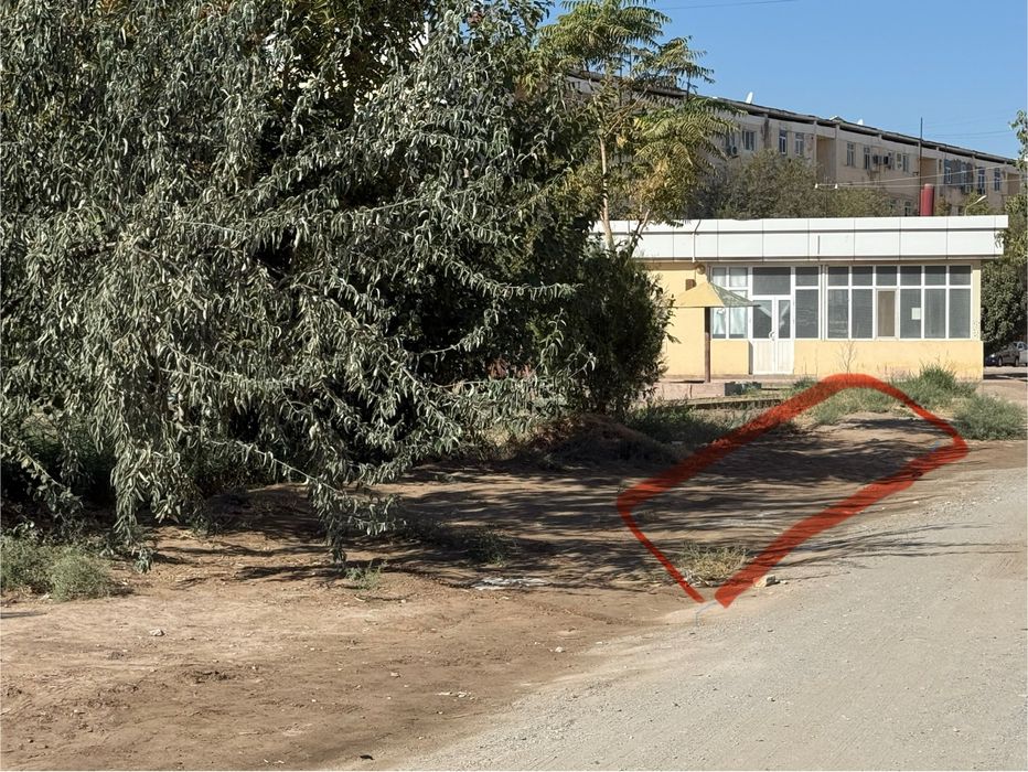 Озик овкат дукони учун ер 25м2 сотилади