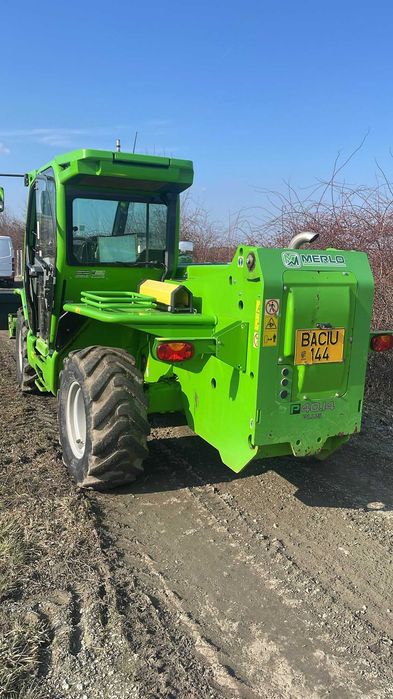 Incarcator frontal MERLO P40.14P