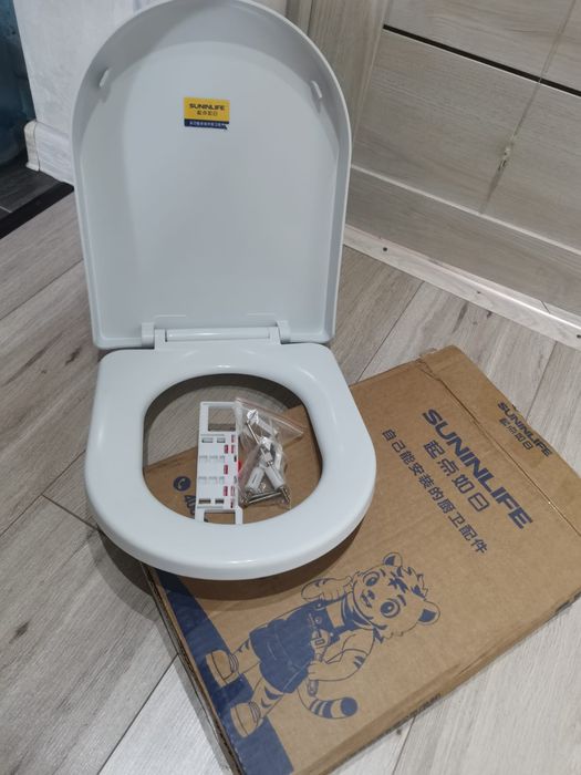 Крышка для унитаза,сиденье